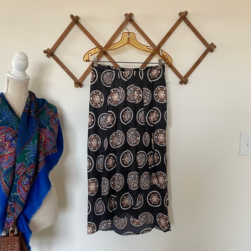 💫Joie NWT Wrap Skirt